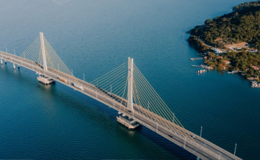 Ponte Anita Garibaldi segue com trânsito parcial até outubro
