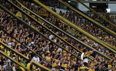 Criciúma volta ao Majestoso e abre venda de ingressos para duelo contra virtual rebaixado