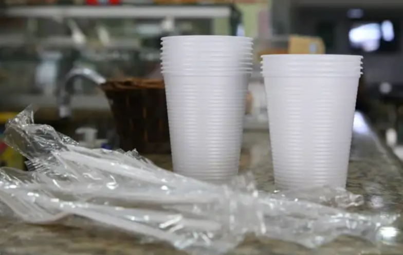 Empresa apresenta solução para reciclar plástico 