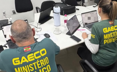 Ex-prefeita é alvo de operação que investiga pagamentos de R$ 31,6 milhões a empresas em SC
