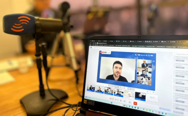 Live de Adelor Lessa com comentaristas políticos discute as eleições a três dias da votação