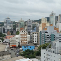 Sul de SC tem quinta nublada sem chuva e calor de 31°C na sexta
