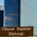  Candidatos ao governo de SC poderão gastar até R$ 9,1 milhões no 1º turno