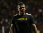 Muito volume, poucos gols: Louzer avalia derrota do Criciúma e pede ajuste na finalização