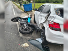 Colisão entre carro e moto deixa dois feridos na SC-390, em Tubarão