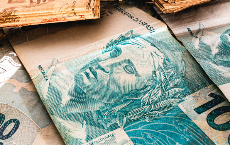 Aposentados do INSS recebem segunda parcela do 13º; veja quem recebe