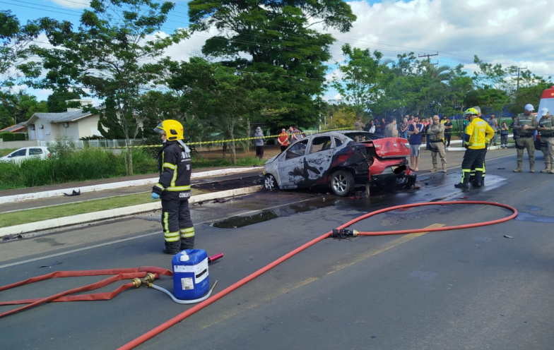 Acidente na SC-285 em Turvo deixa dois mortos e criança de 9 anos gravemente ferida