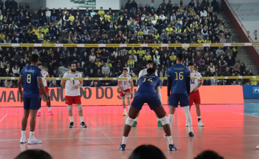 Brasil vence o Chile diante de mais de 4 mil torcedores em Criciúma