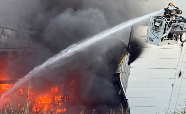 Incêndio queima 100 toneladas de material em fábrica de ração em São Ludgero