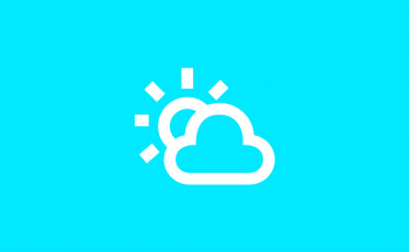 Sol aparece entre nuvens neste domingo