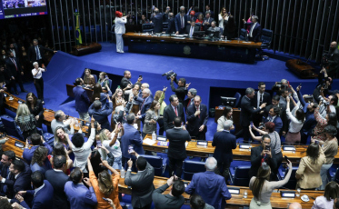 “Cinco por dois é mais simbólico que efetivo”: advogada explica fim da escala 6x1