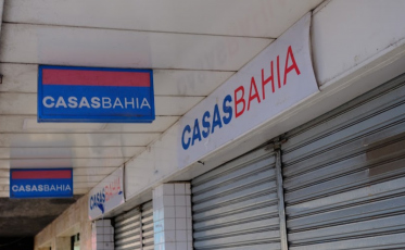 Casas Bahia fecha acordo para pagar mais de 4 mil trabalhadores demitidos