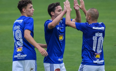 Em casa, Figueira perde para o Cruzeiro