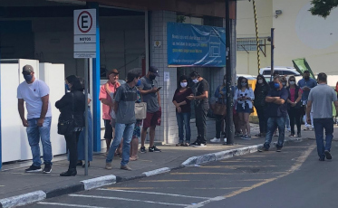 A uma semana do Dia das Mães, região central tem dia movimentado no comércio