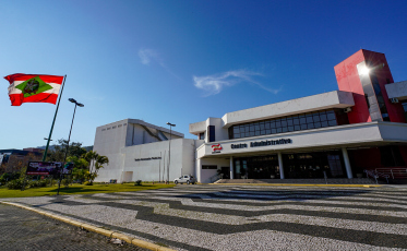 Governo do Estado pagou R$ 1,24 bilhão em emendas parlamentares