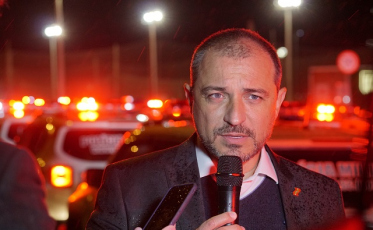 Momento de “quebrar os retrovisores e olhar pra frente”, afirma Moisés (ENTREVISTA COMPLETA)