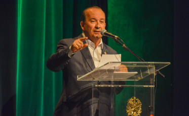 Lei da Faculdade Gratuita será enviada à Alesc nesta semana, diz governador