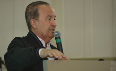 Em Criciúma, Jorginho Mello critica Governo Federal e exalta reforma administrativa