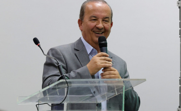 Plenário analisa decisão do TSE que rejeitou ação contra Jorginho Mello