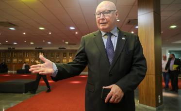 Universidade Gratuita: editais para inscrição de instituições devem ser lançados em agosto