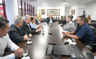 Entenda como fica o piso salarial para os trabalhadores catarinenses em 2024