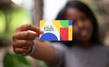 Caixa paga Bolsa Família a beneficiários com NIS de final 4