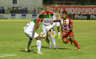 Hercílio Luz afirma ter recebido autorização para escalação de Alisson