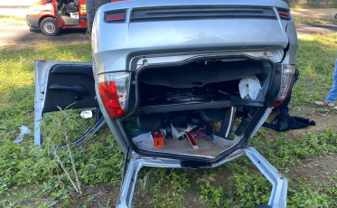 Condutor fica ferido após capotamento em Morro da Fumaça 