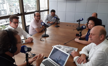 Especialistas analisam impactos da onda Bolsonaro e das mídias sociais na eleição municipal