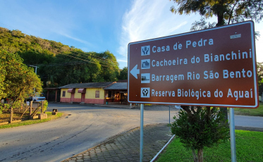 Sinalização turística e indicativa começa a ser instalada em Siderópolis