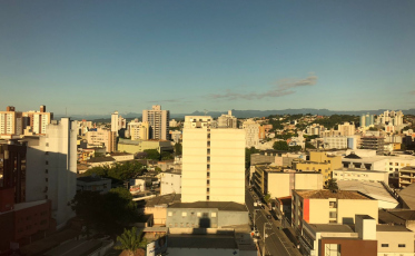 Quarta-feira com predomínio de sol e calor no Sul catarinense 