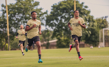 No gramado, Tigre intensifica preparação para 2025