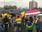Manifestação a favor do Governo Bolsonaro aconteceu mesmo com chuva