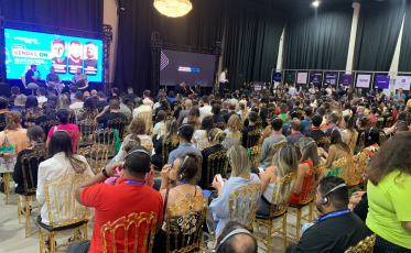 Dividido em seis palcos, Empreende SC oferece imersão no mundo da inovação e dos negócios