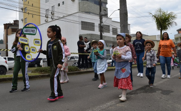 Tradição e respeito à Pátria marcam desfile cívico de Siderópolis