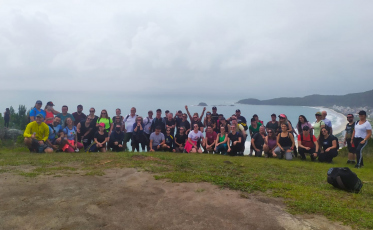 Grupo de Siderópolis trilha em Governador Celso Ramos