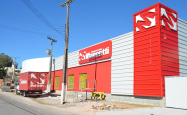 Grupo Manentti completa 77 anos e projeta tarde de piquenique no Rio Maina