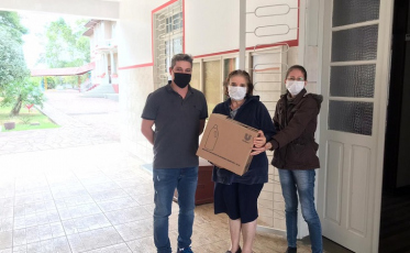 Rede de Postos Godoi realiza campanha de doação de máscaras