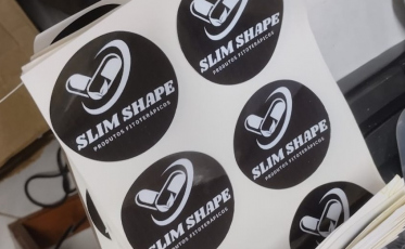 Mulher é indiciada por venda ilegal de emagrecedores em Lauro Müller