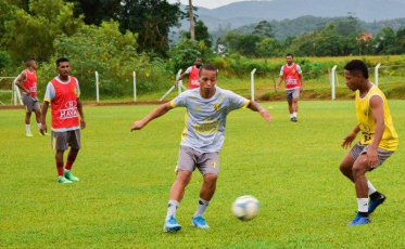 Brusque marca amistoso com o Athletico-PR