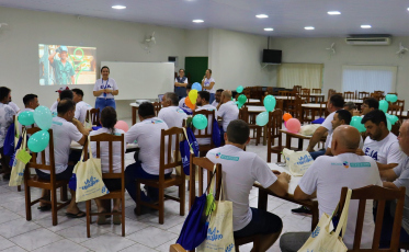 Fumacense Alimentos leva colaboradores de volta às salas de aula