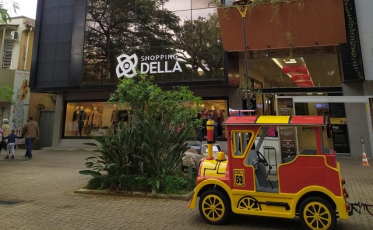 Dia dos Pais: trenzinho faz viagem no tempo no Shopping Della
