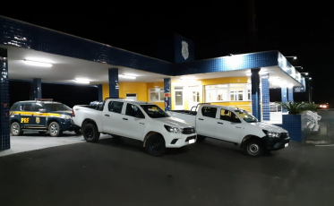 PRF prende quadrilha e recupera três caminhonetes roubadas
