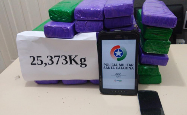 PM apreende mais de 30 kg de maconha em menos de uma hora