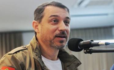 Governador Moisés cancela agenda no Sul do estado