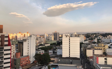 Tempo abafado antes da chuva nesta quinta-feira