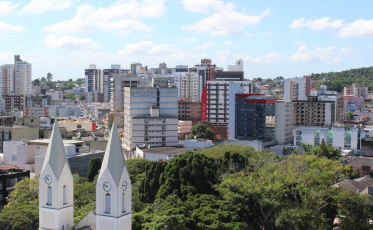 Guarda-chuva pode ficar em casa: sábado terá sol e temperatura chega a 27°C em Criciúma