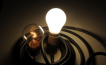 Contas de luz: bandeira tarifária continuará amarela em janeiro