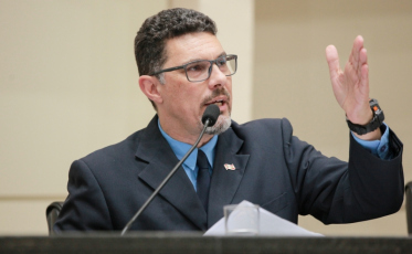 Secretário de Saúde presta esclarecimentos sobre crise em UTIs na Assembleia Legislativa