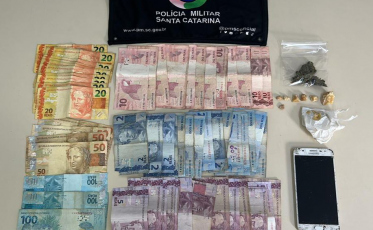 Homem é preso por tráfico de drogas em Orleans